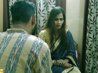 Ładniutka bhabhi ma pociągający xxx film z punjabi facet hinduskie | xhamster