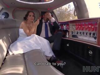 HUNT4K. Bride permits husband to watch her having ass scored in limo