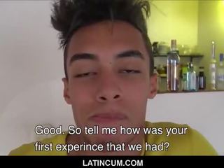 Latino giovane gay w / apparecchi pagato a cazzo etero