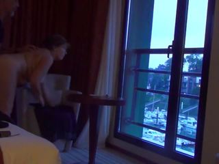 في ال نافذة من ال الفندق, حر iphone بالغ فيديو 1e