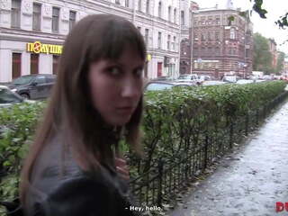 Russisk middel kan finne en dame til faen selv på en rainy