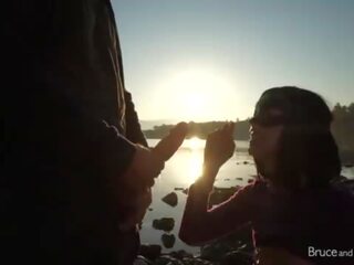 Sunrise dospelé video - verejnosť fucking&comma; bj & cikať hrať pre maličké divinity