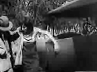 প্রাচীন রীতি নোংরা চলচ্চিত্র 1915 একটি বিনামূল্যে অশ্বারোহণ