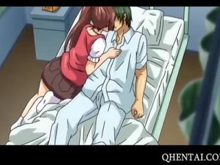 Hentai seductress neemt phallus in een ziekenhuis bed