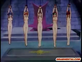 Five hentai lányok leláncolva és csoport poking által szörnyek