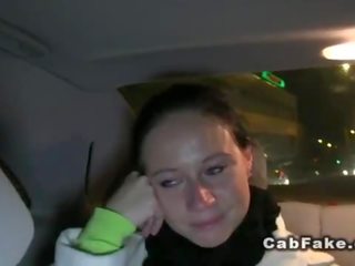 Cheated busty lassie fucks in taxi
